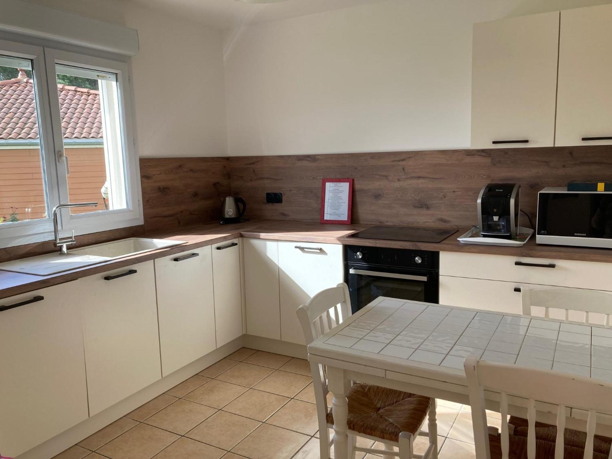 Belle Maison Sur La Voie Verte, Macon-Cluny, 6 Personnes Charnay-lès-Mâcon Exterior foto